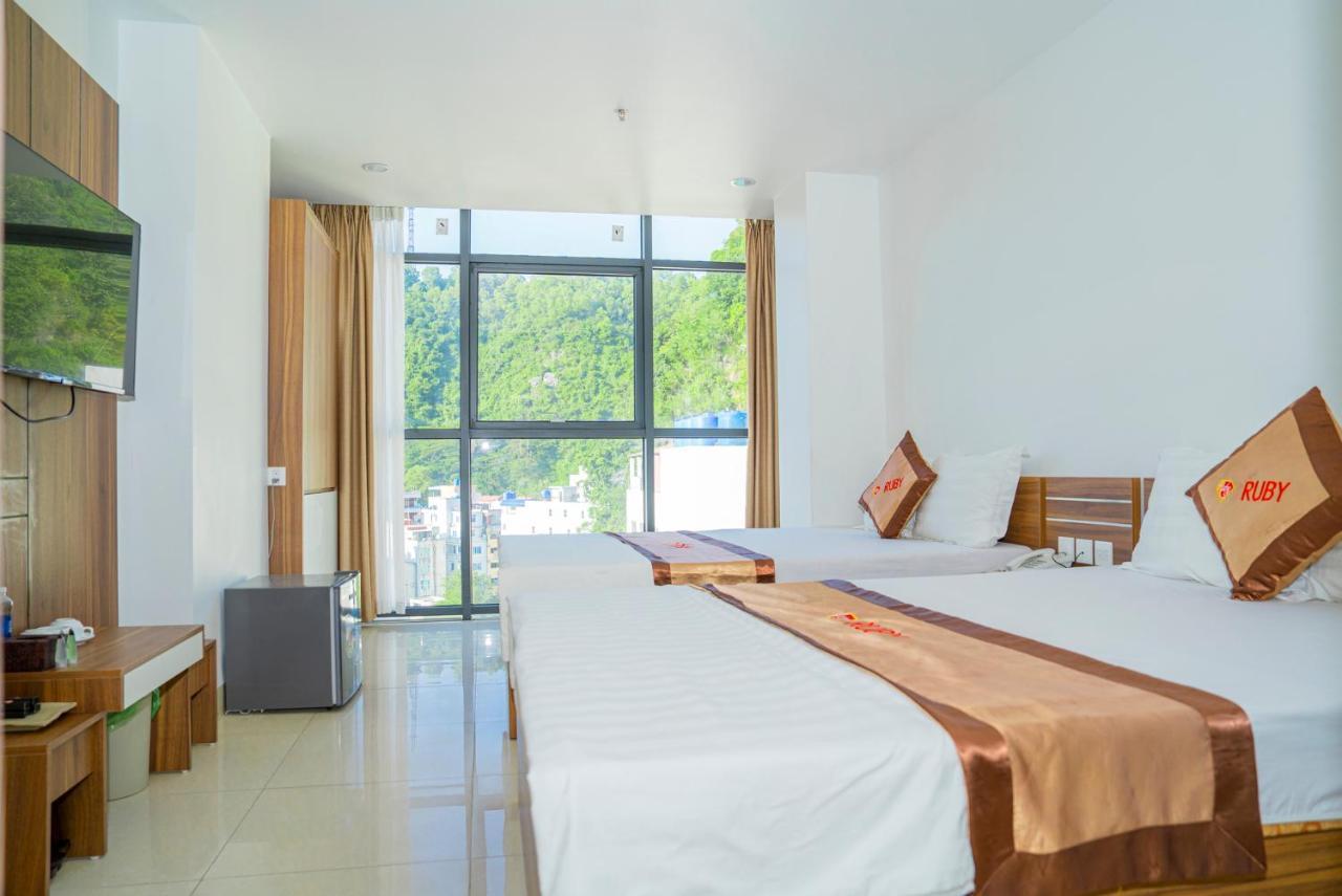 Hồng Quảng Hotel Cát Bà Cat Ba Island Ngoại thất bức ảnh