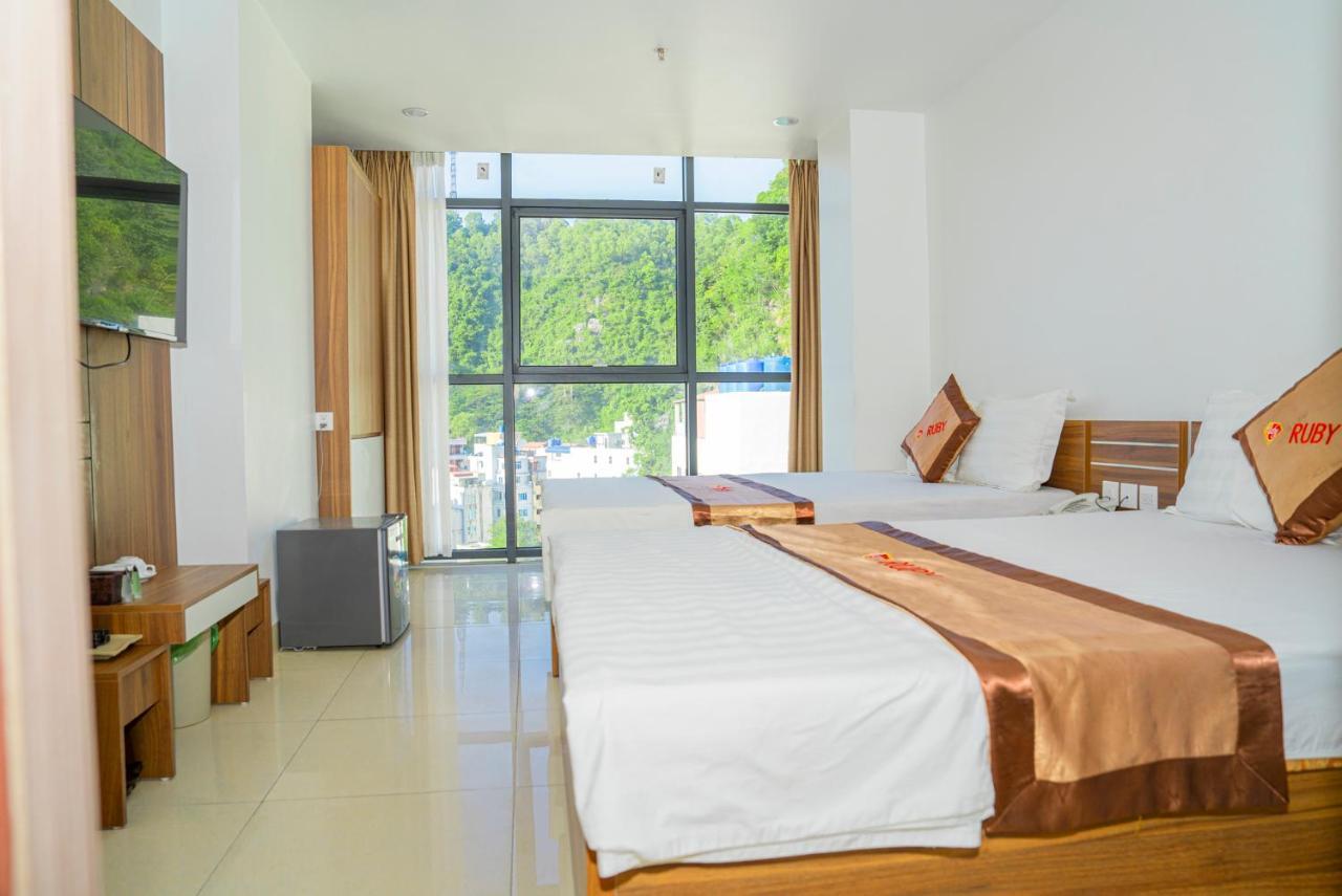 Hồng Quảng Hotel Cát Bà Cat Ba Island Ngoại thất bức ảnh