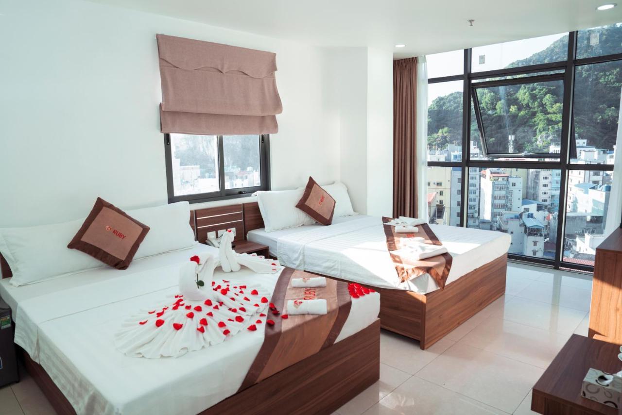 Hồng Quảng Hotel Cát Bà Cat Ba Island Ngoại thất bức ảnh